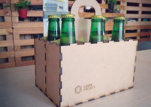 Caja madera con asa para cerveza