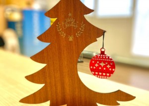 arbol de navidad decorativo grabado y corte láser