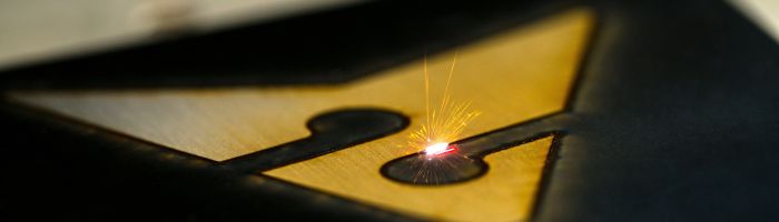 grabar placas con laser