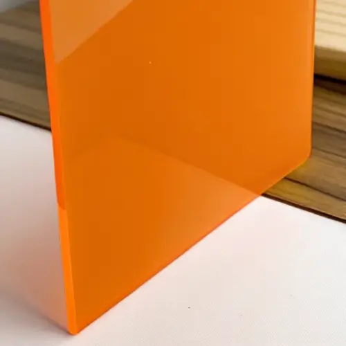 Metacrilato opaco brillante de color naranja