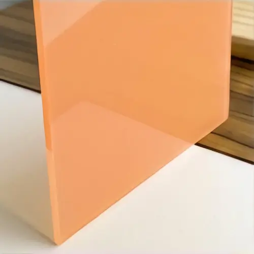 Metacrilato pastel de color naranja melocotón con acabado brillante