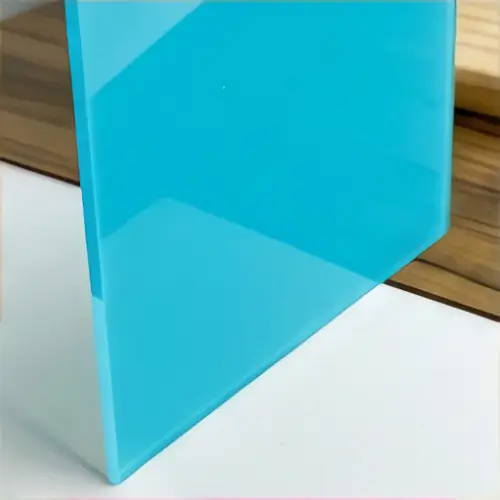 Metacrilato pastel de color verde menta con acabado brillante